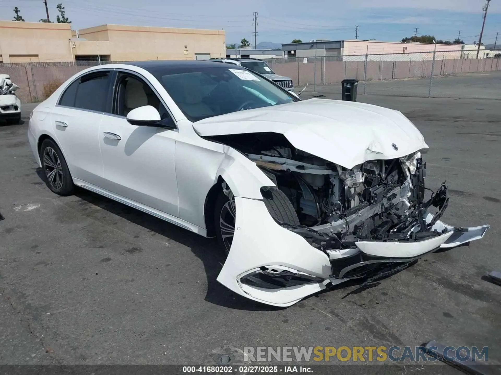 1 Photograph of a damaged car W1KLF4HB9RA006076 MERCEDES-BENZ E 350 2024