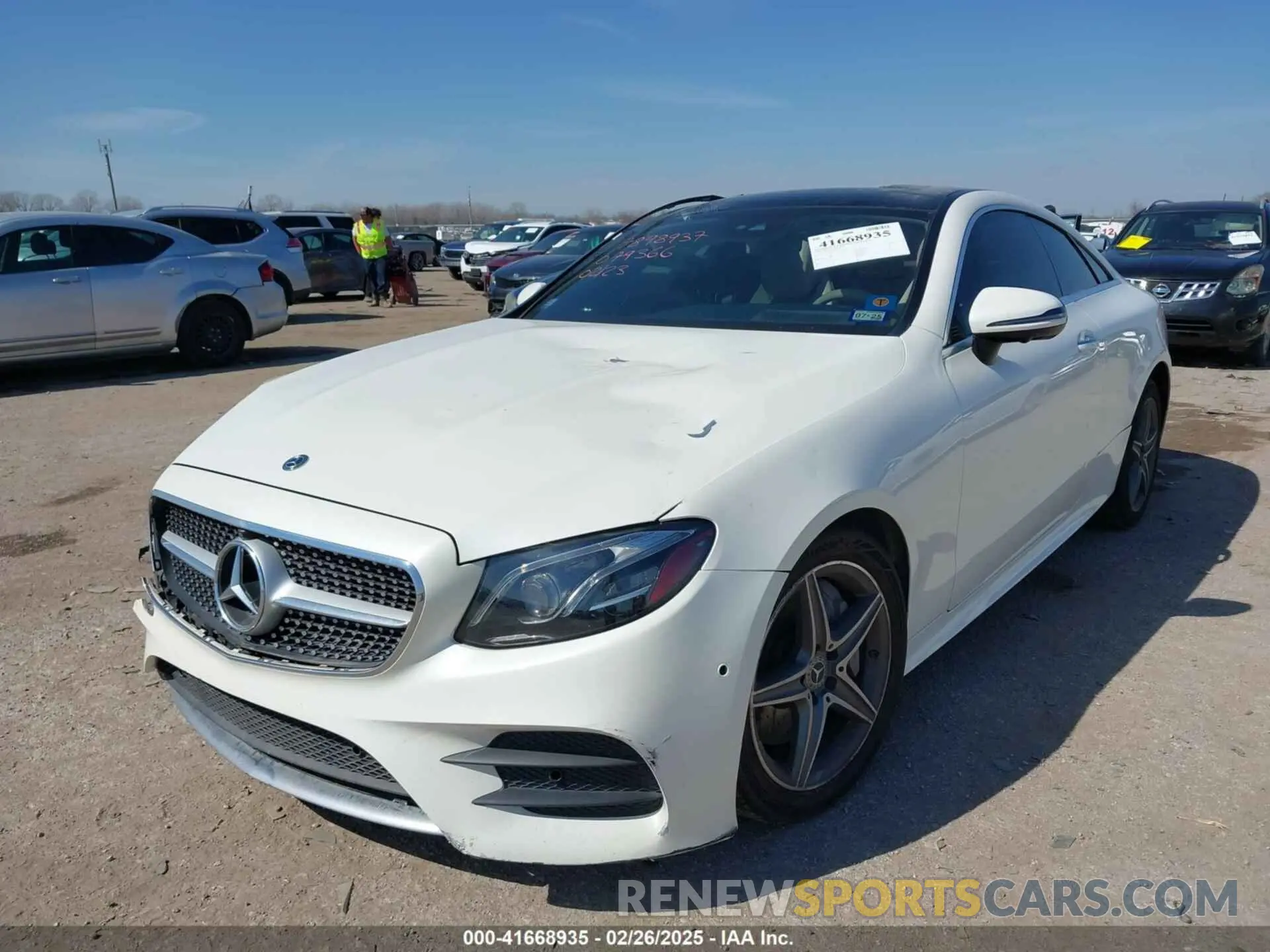 2 Photograph of a damaged car WDD1J6HB6KF079366 MERCEDES-BENZ E 450 2019