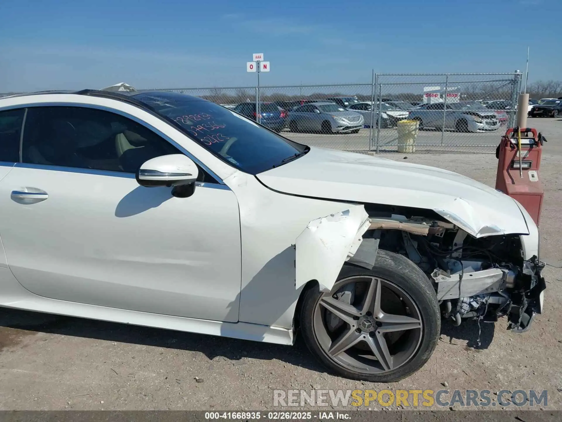 6 Photograph of a damaged car WDD1J6HB6KF079366 MERCEDES-BENZ E 450 2019