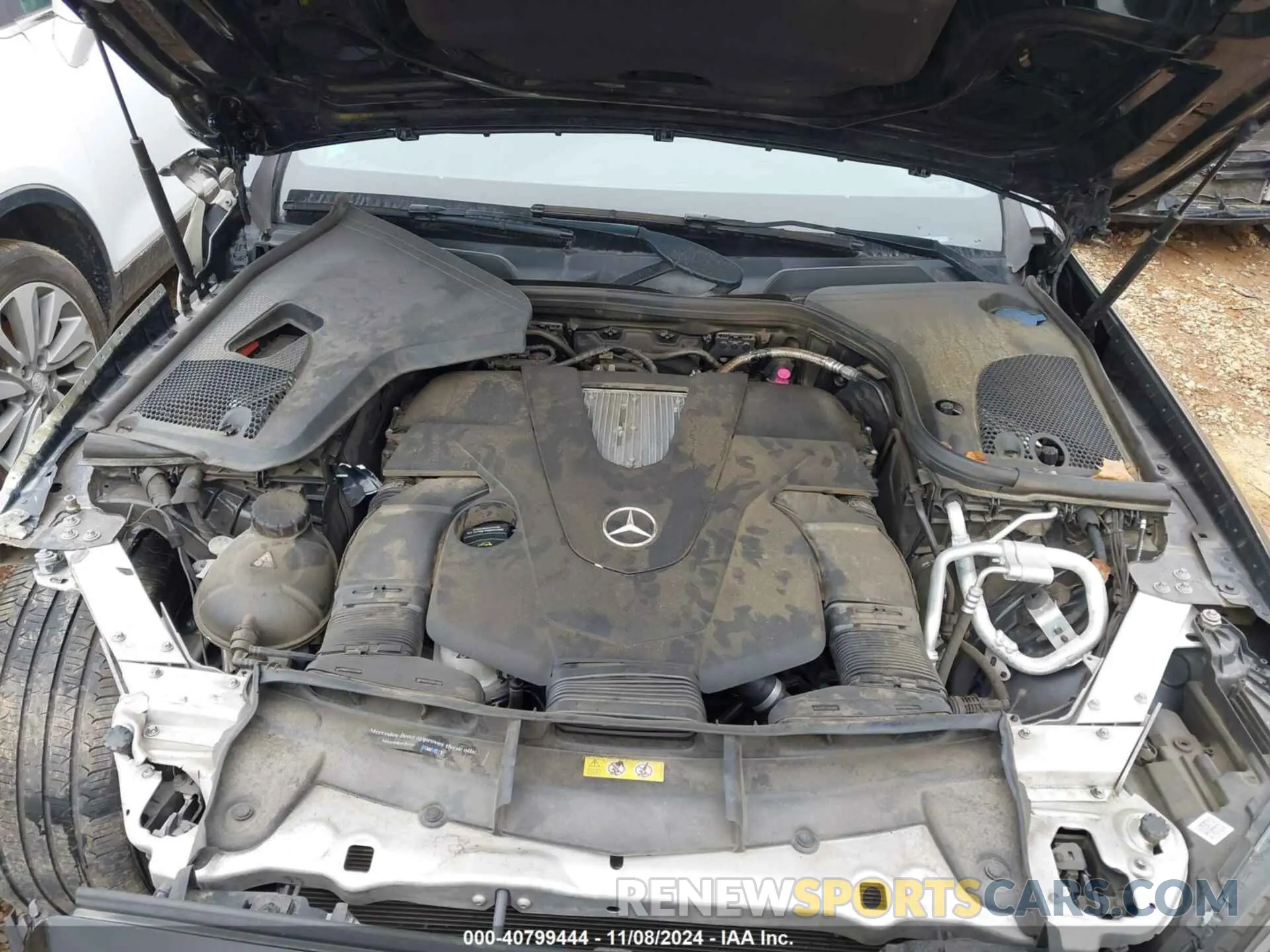 10 Photograph of a damaged car WDDZF6JB2KA579102 MERCEDES-BENZ E 450 2019
