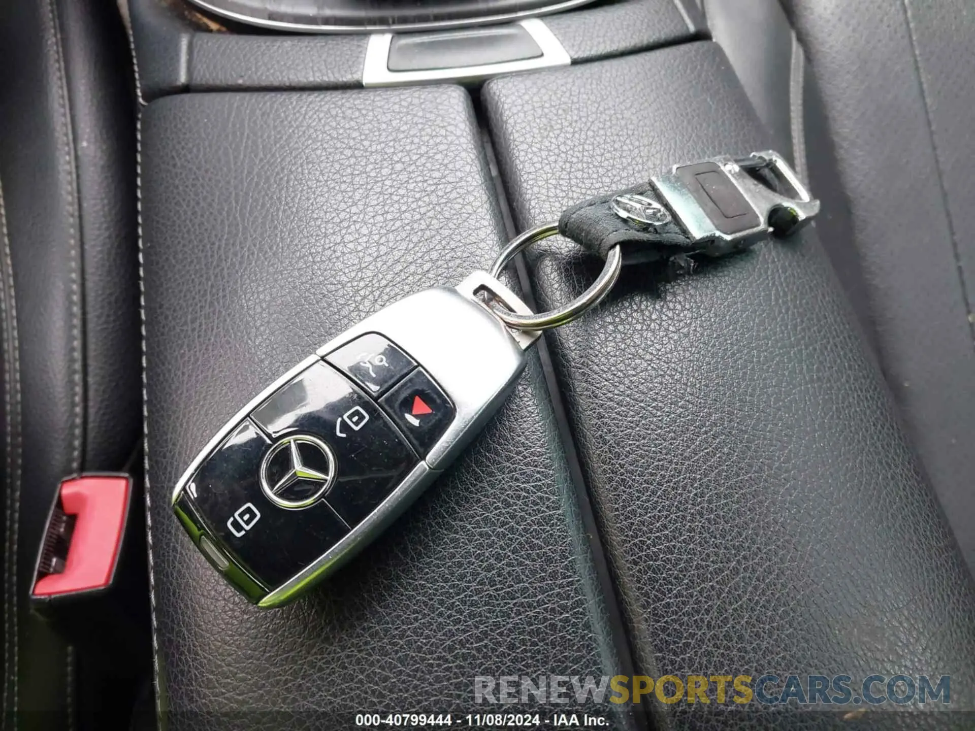 11 Photograph of a damaged car WDDZF6JB2KA579102 MERCEDES-BENZ E 450 2019