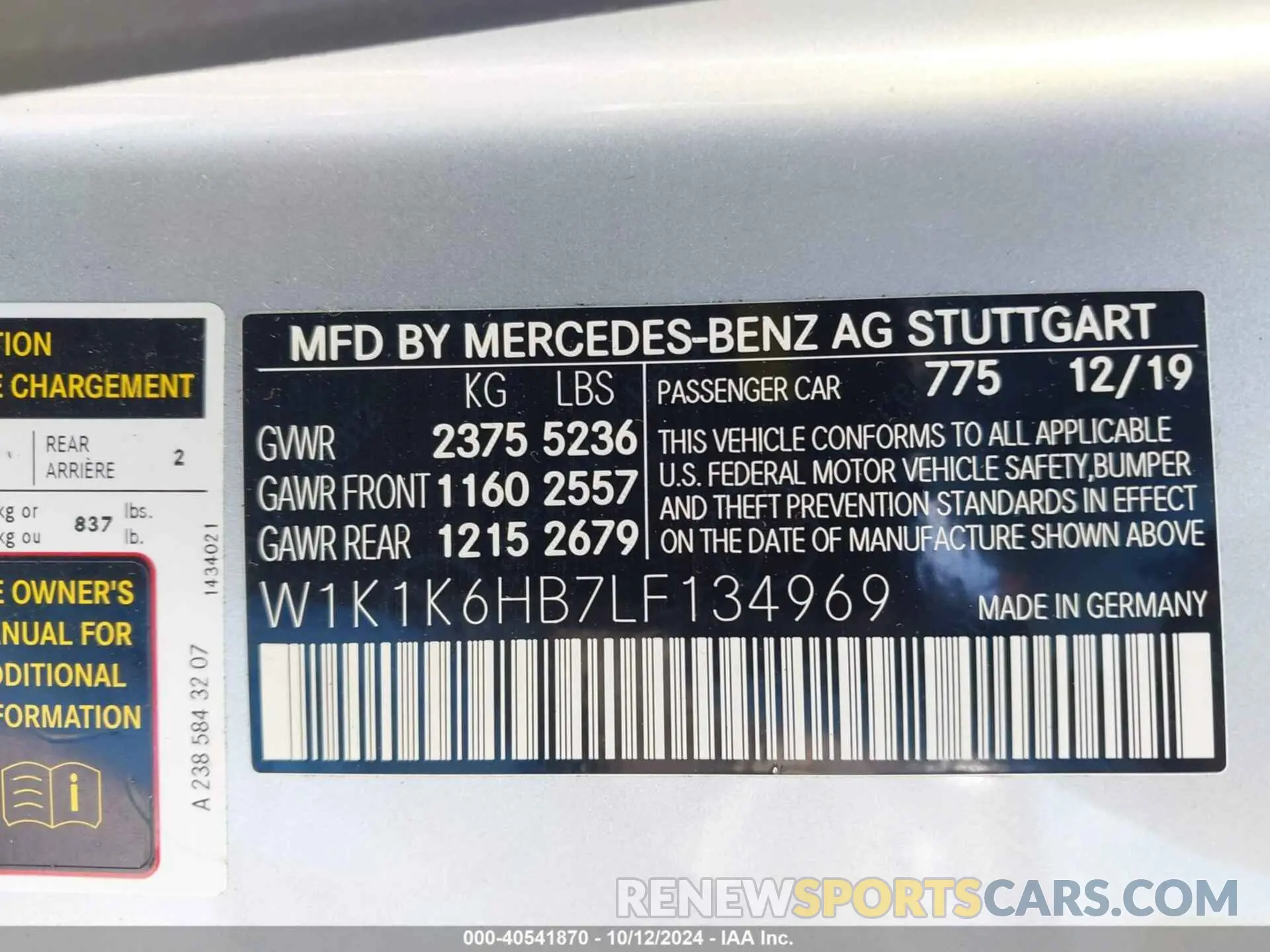 9 Photograph of a damaged car W1K1K6HB7LF134969 MERCEDES-BENZ E 450 2020