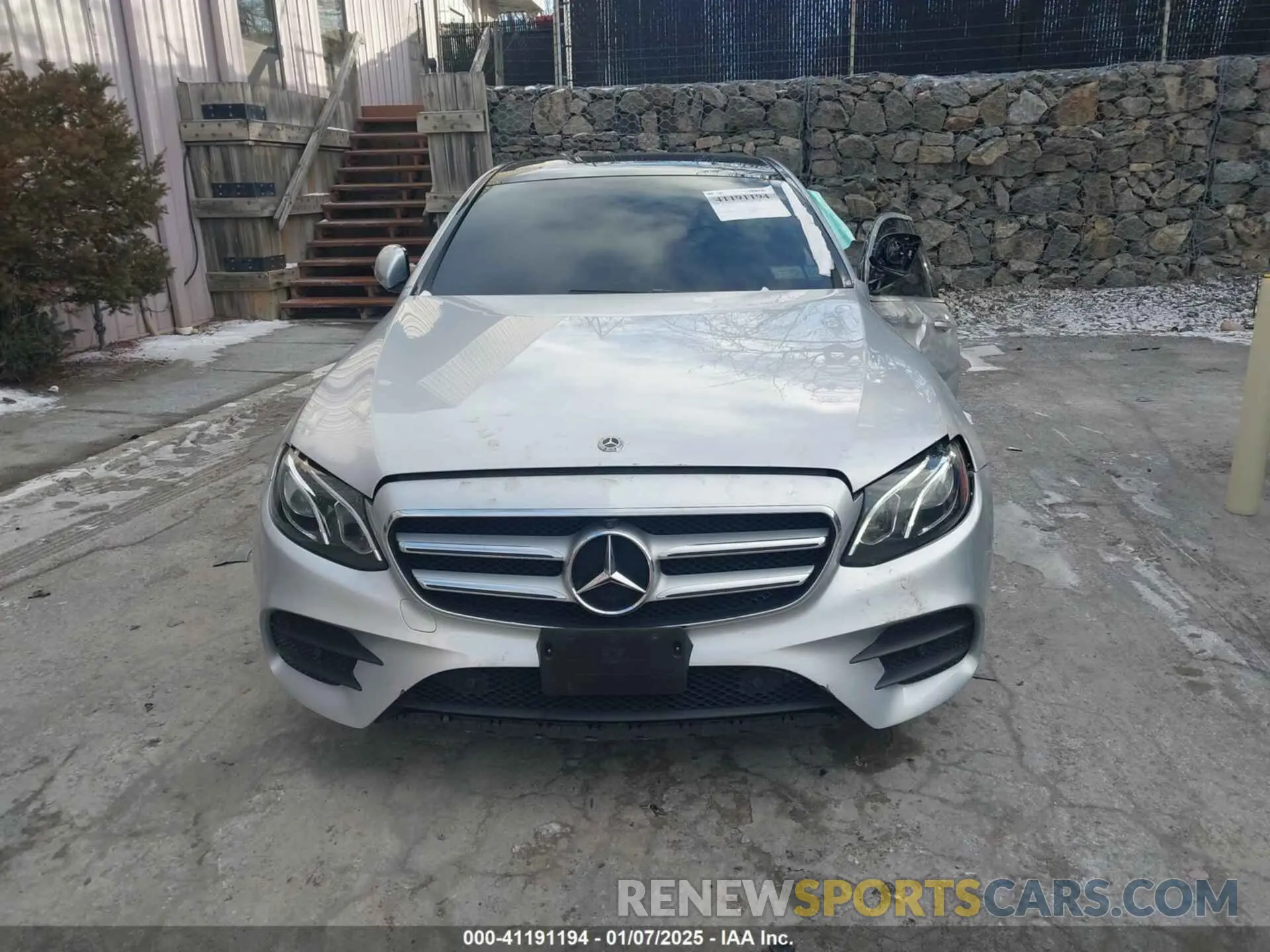 12 Photograph of a damaged car W1KZF6JB1LA806636 MERCEDES-BENZ E 450 2020