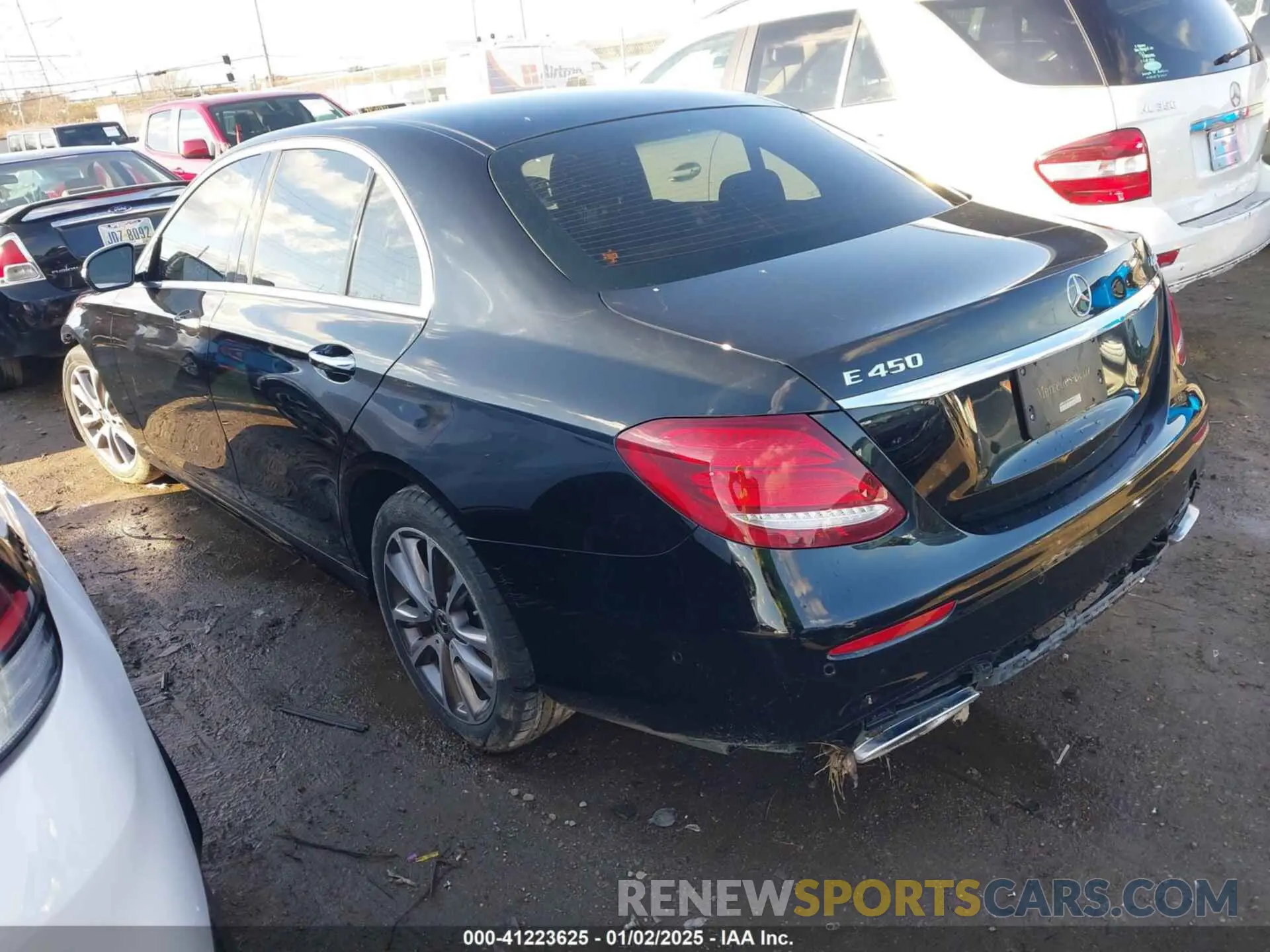 3 Photograph of a damaged car W1KZF6JB7LA822341 MERCEDES-BENZ E 450 2020