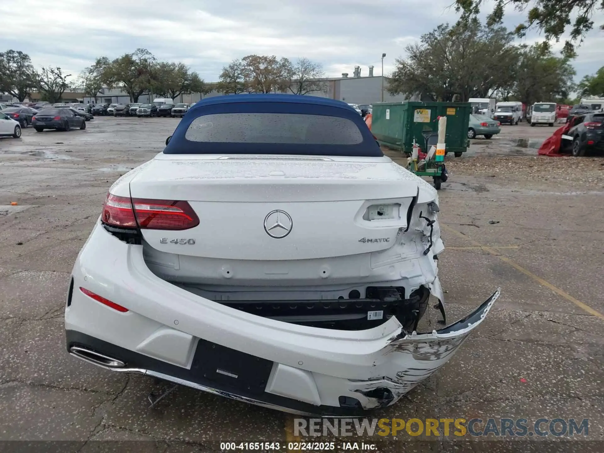 16 Photograph of a damaged car W1K1K5KB0PF208127 MERCEDES-BENZ E 450 2023