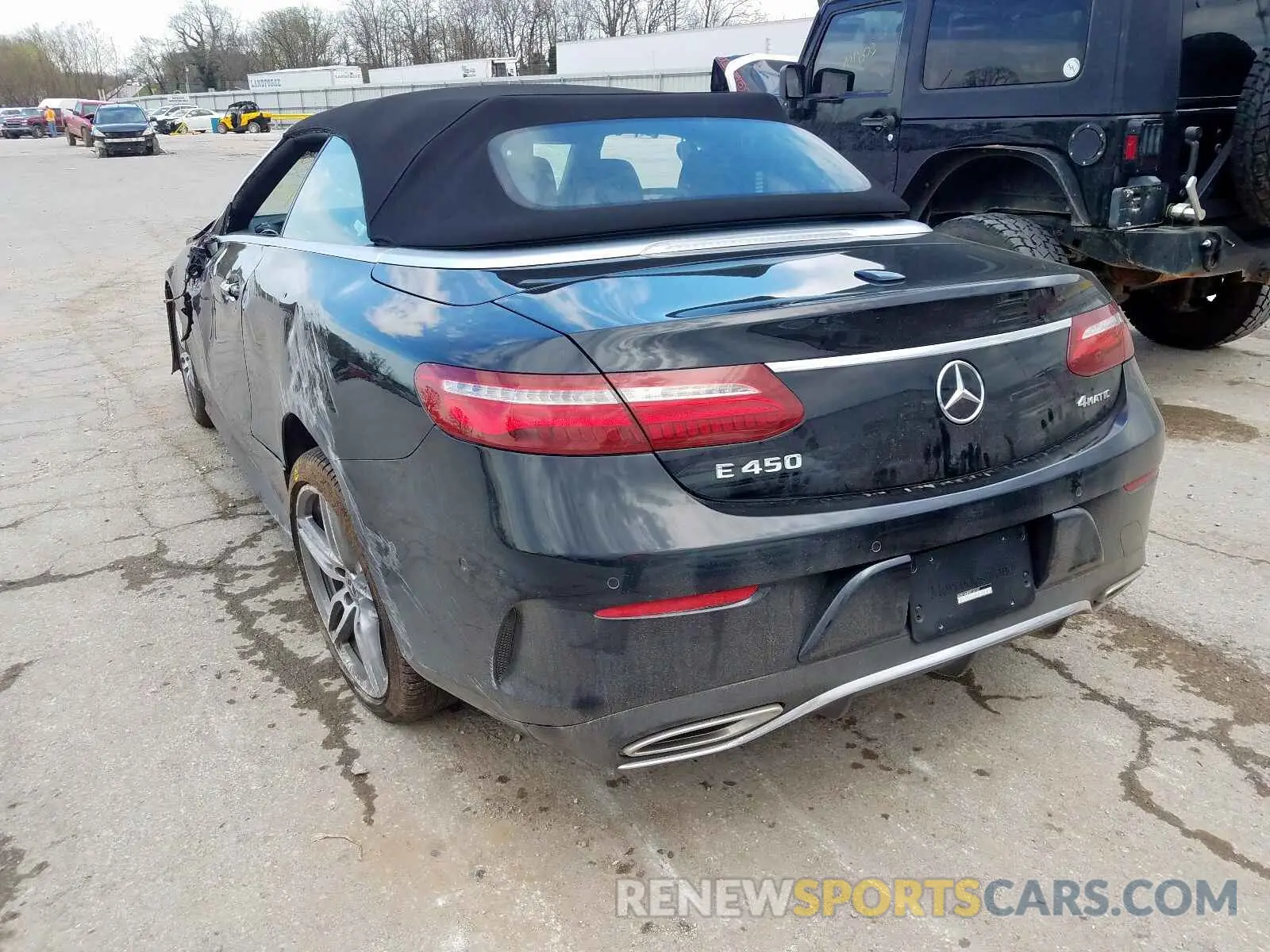 3 Photograph of a damaged car WDD1K6JB3KF100102 MERCEDES-BENZ E 450 4MAT 2019