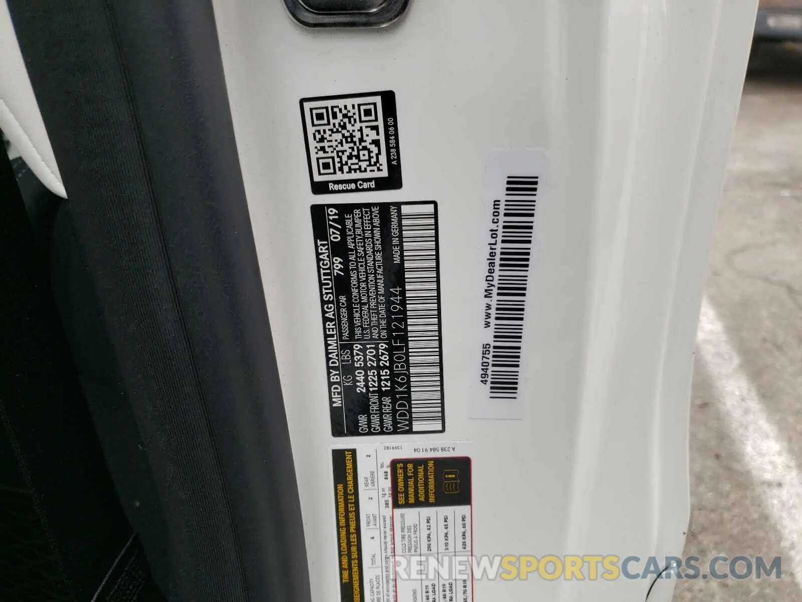 10 Фотография поврежденного автомобиля WDD1K6JB0LF121944 MERCEDES-BENZ E 450 4MAT 2020