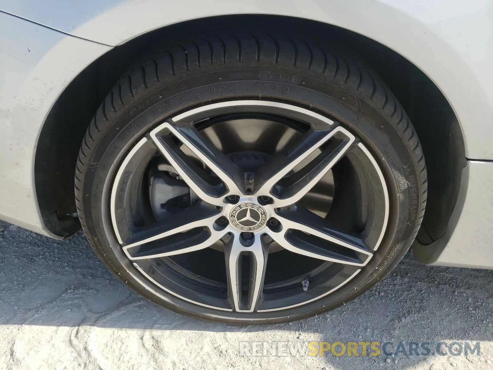 9 Фотография поврежденного автомобиля WDD1K6JB7LF120712 MERCEDES-BENZ E 450 4MAT 2020