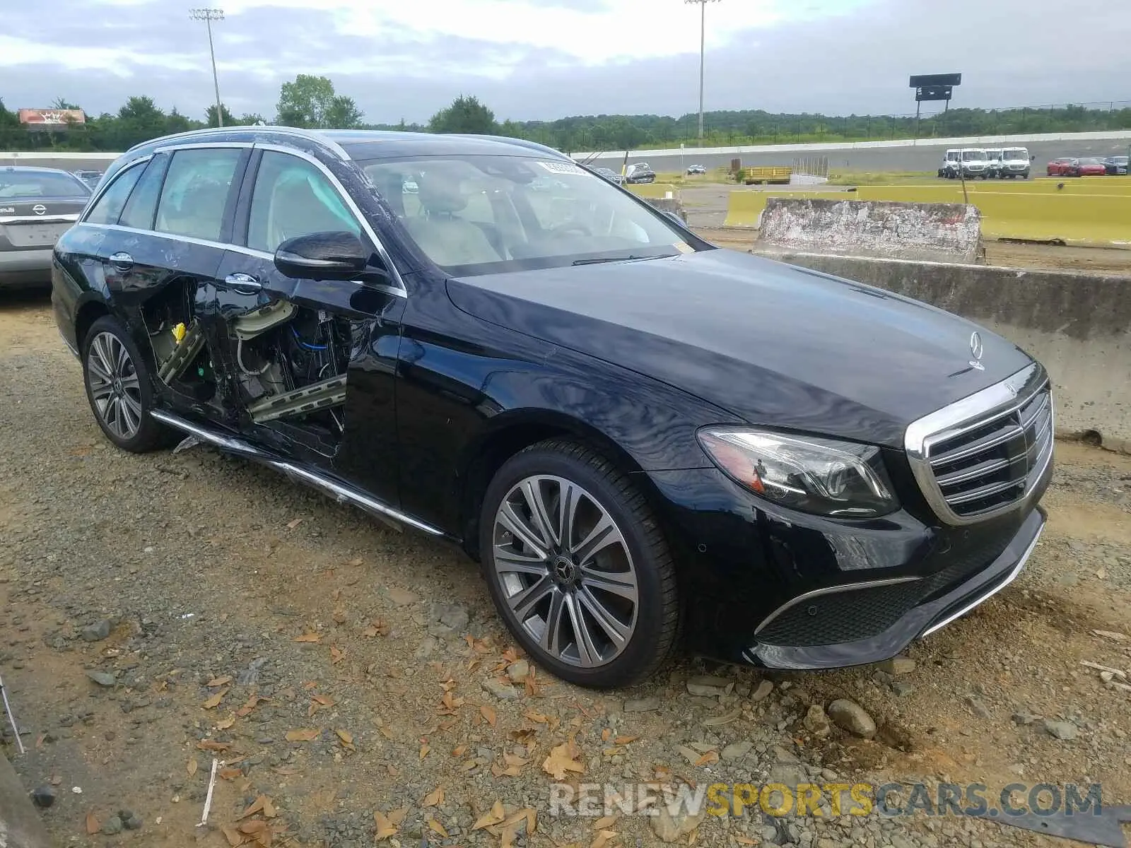 1 Фотография поврежденного автомобиля WDDZH6JB7LA708205 MERCEDES-BENZ E 450 4MAT 2020