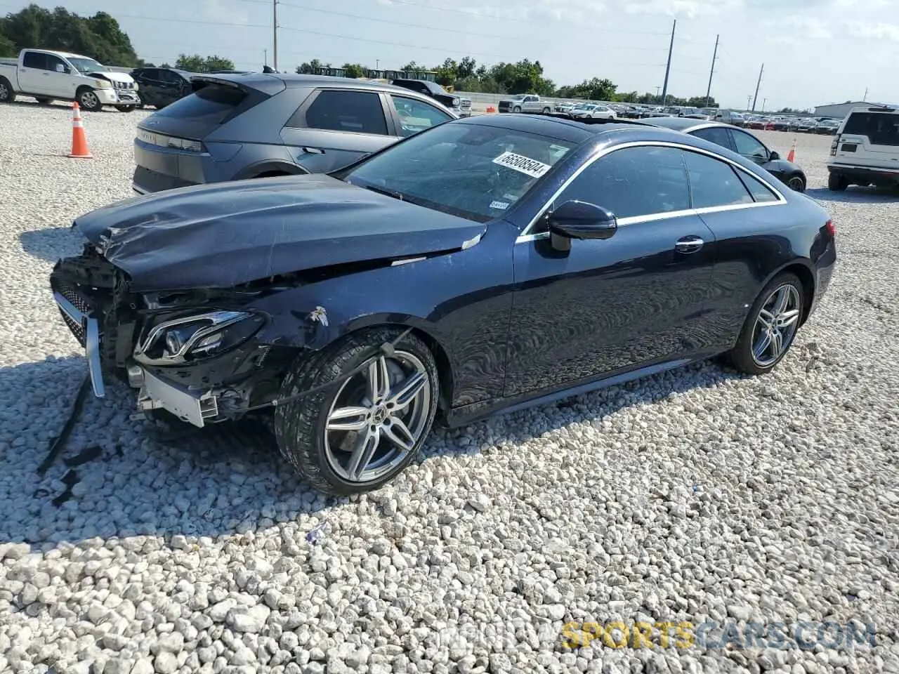 1 Фотография поврежденного автомобиля WDD1J6JB1KF117984 MERCEDES-BENZ E-CLASS 2019