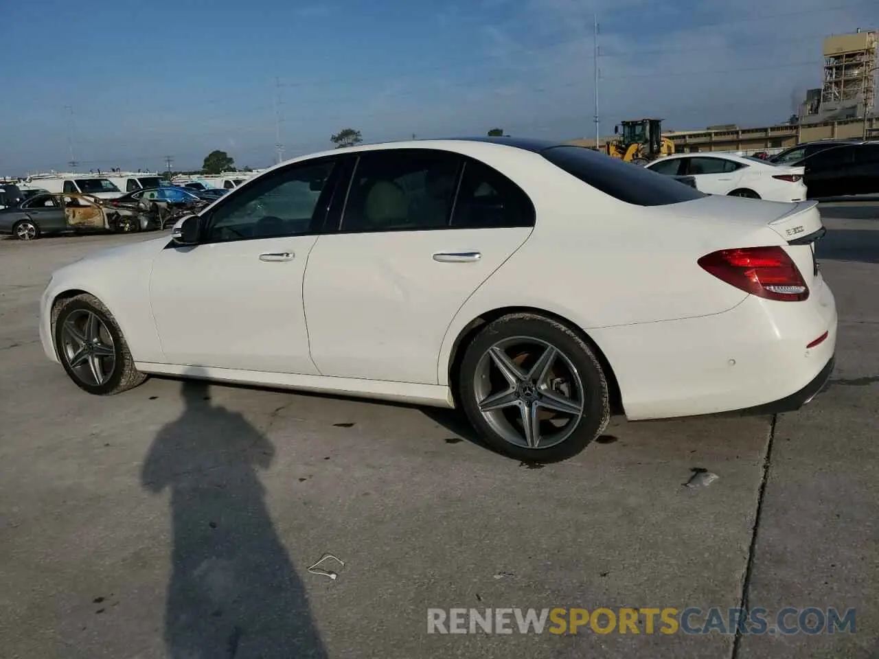 2 Фотография поврежденного автомобиля WDDZF4JB0KA514205 MERCEDES-BENZ E-CLASS 2019