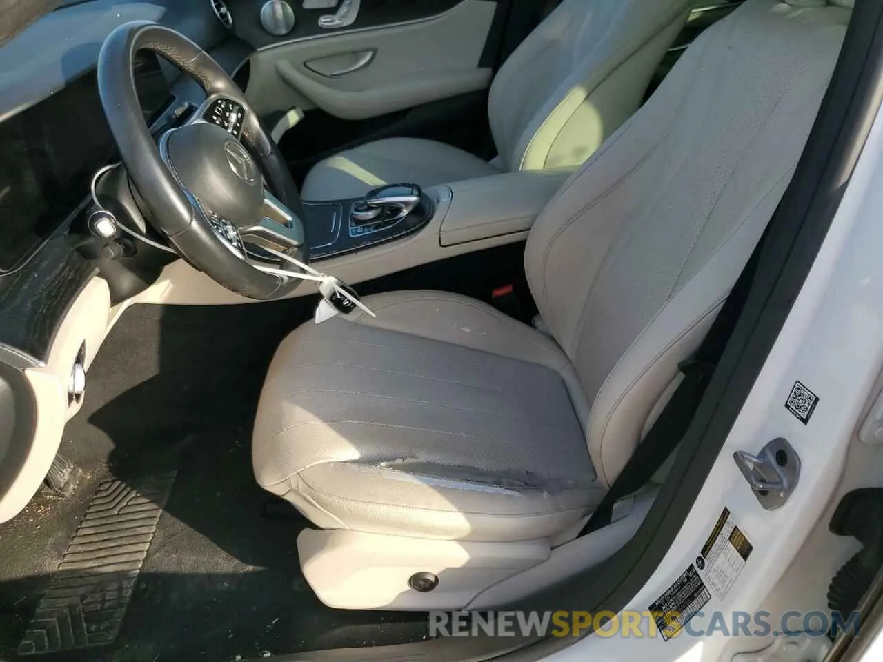 7 Фотография поврежденного автомобиля WDDZF4JB0KA514205 MERCEDES-BENZ E-CLASS 2019