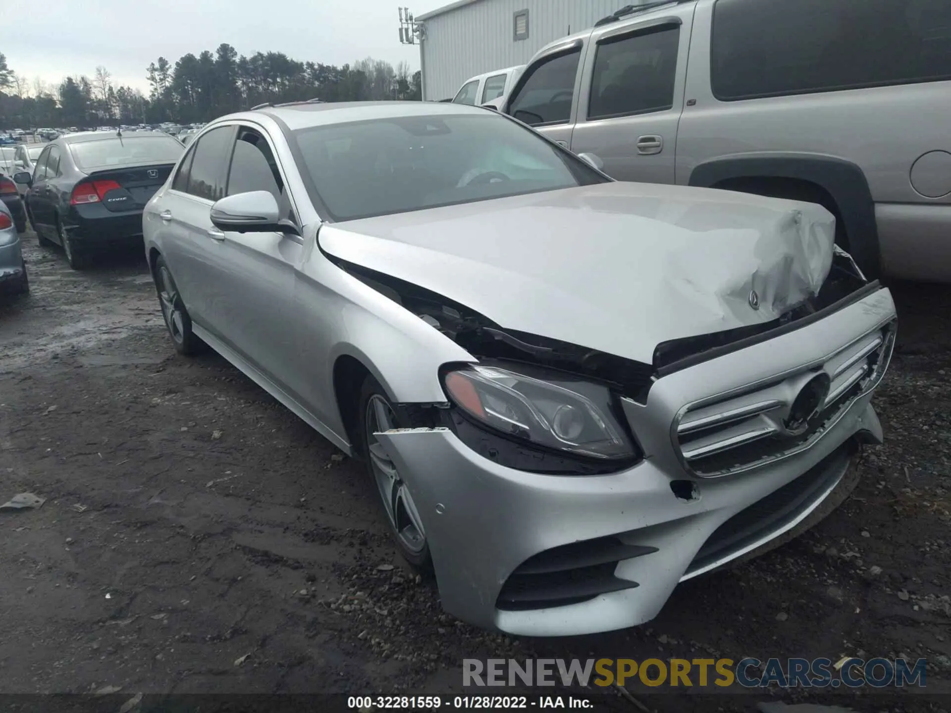 1 Photograph of a damaged car WDDZF4JB0KA515483 MERCEDES-BENZ E-CLASS 2019
