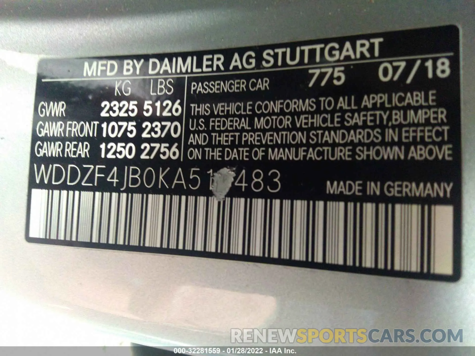 9 Photograph of a damaged car WDDZF4JB0KA515483 MERCEDES-BENZ E-CLASS 2019