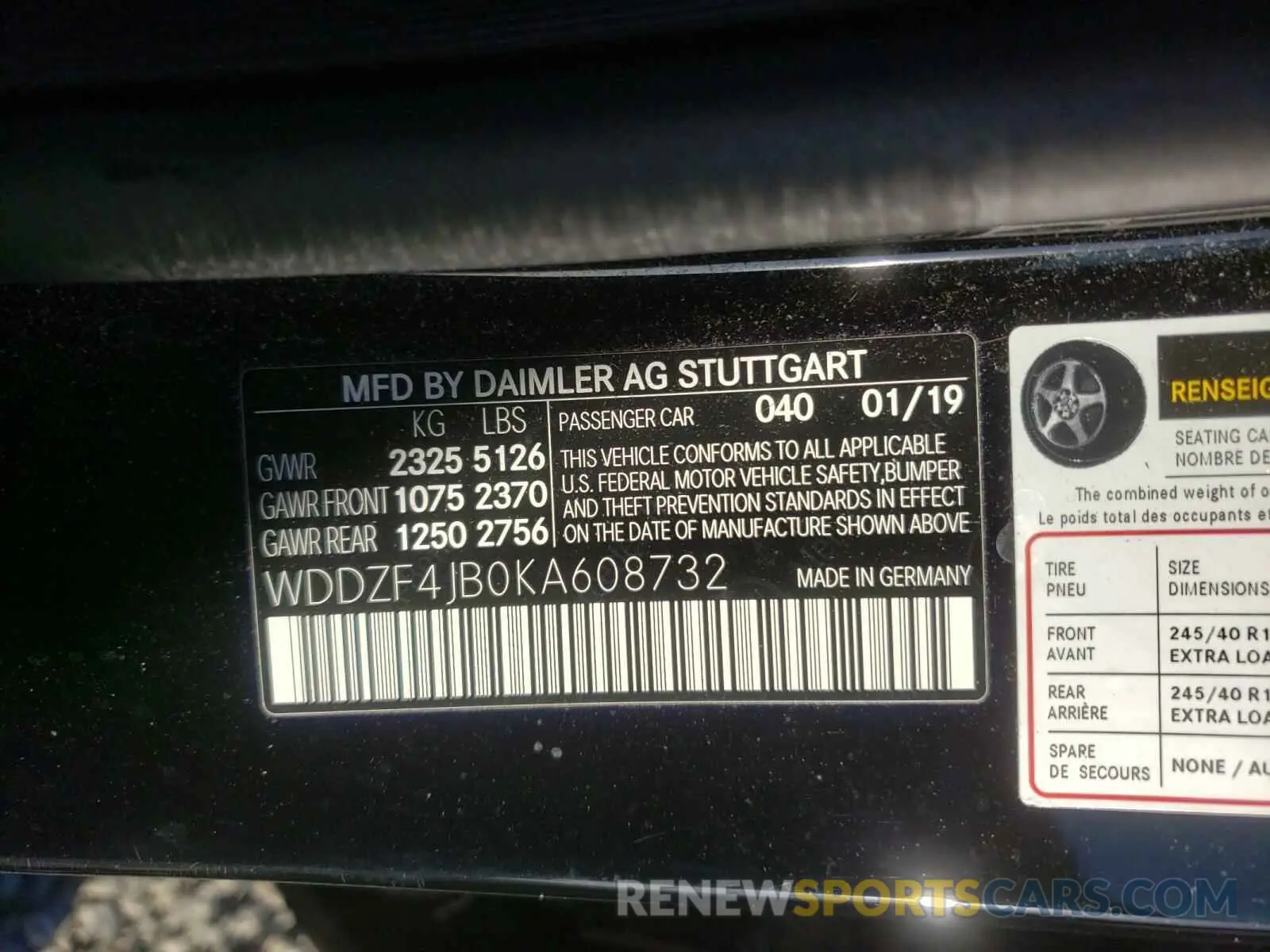 10 Photograph of a damaged car WDDZF4JB0KA608732 MERCEDES-BENZ E CLASS 2019