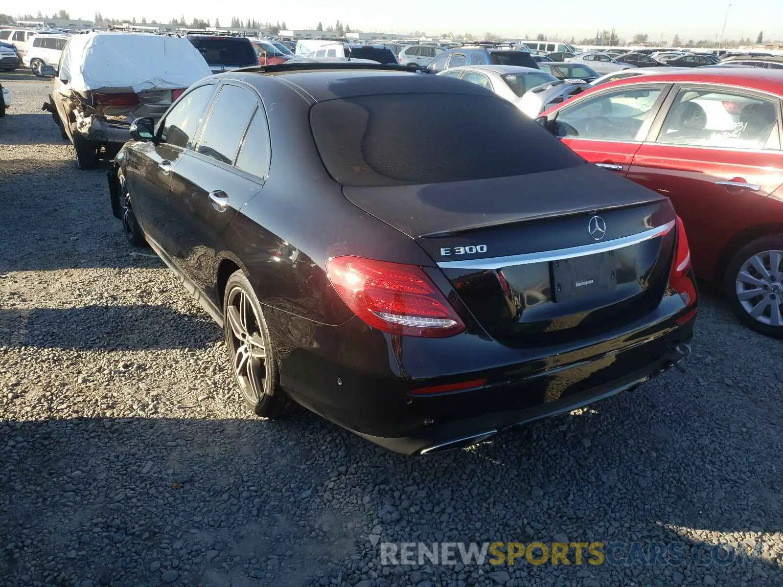 3 Photograph of a damaged car WDDZF4JB0KA608732 MERCEDES-BENZ E CLASS 2019
