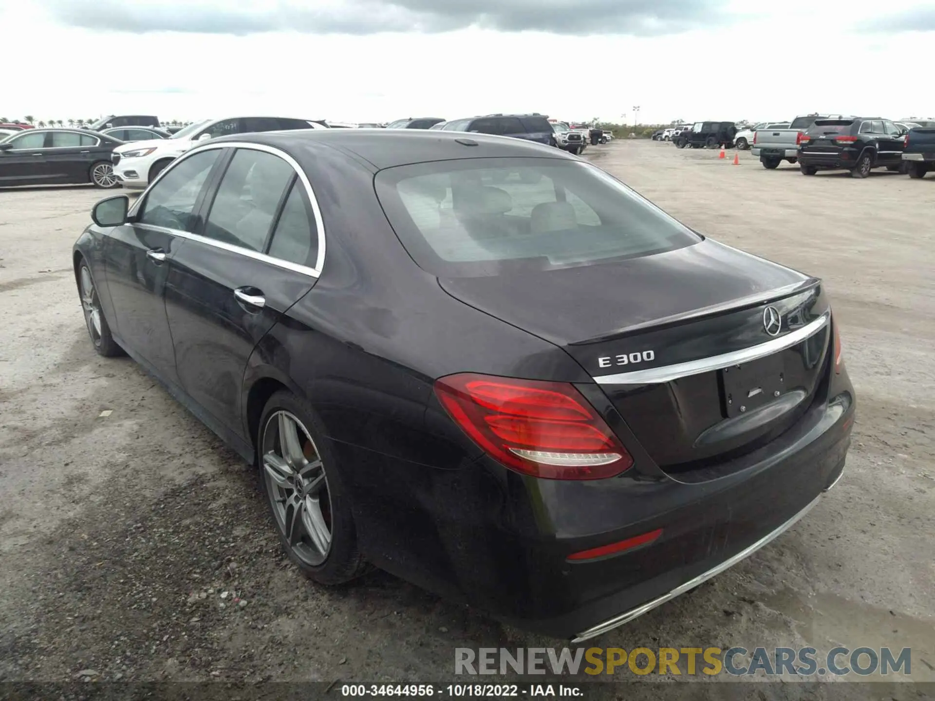 3 Фотография поврежденного автомобиля WDDZF4JB1KA494689 MERCEDES-BENZ E-CLASS 2019