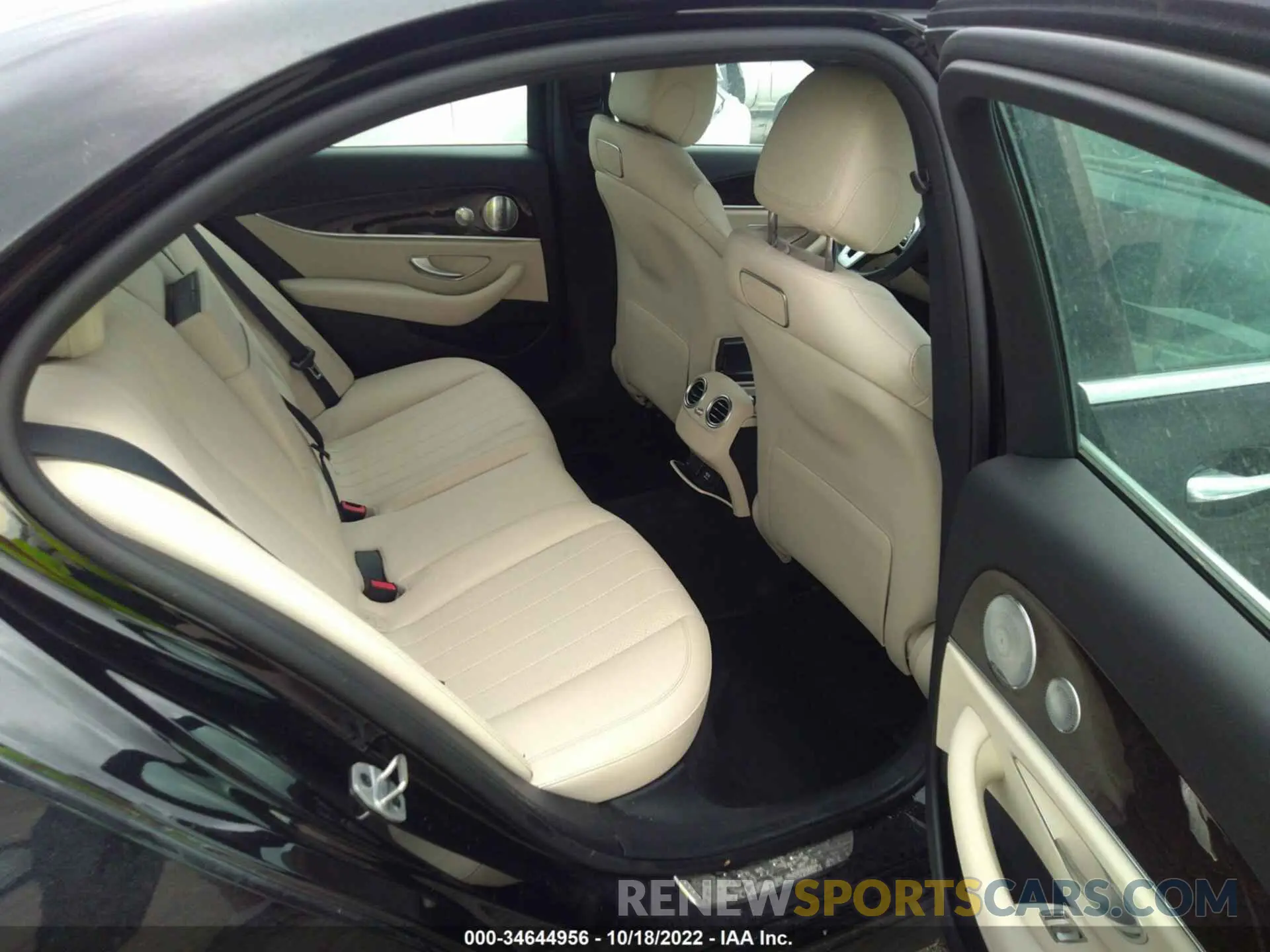 8 Фотография поврежденного автомобиля WDDZF4JB1KA494689 MERCEDES-BENZ E-CLASS 2019
