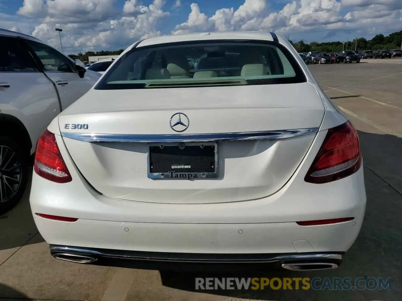 6 Photograph of a damaged car WDDZF4JB1KA569522 MERCEDES-BENZ E-CLASS 2019