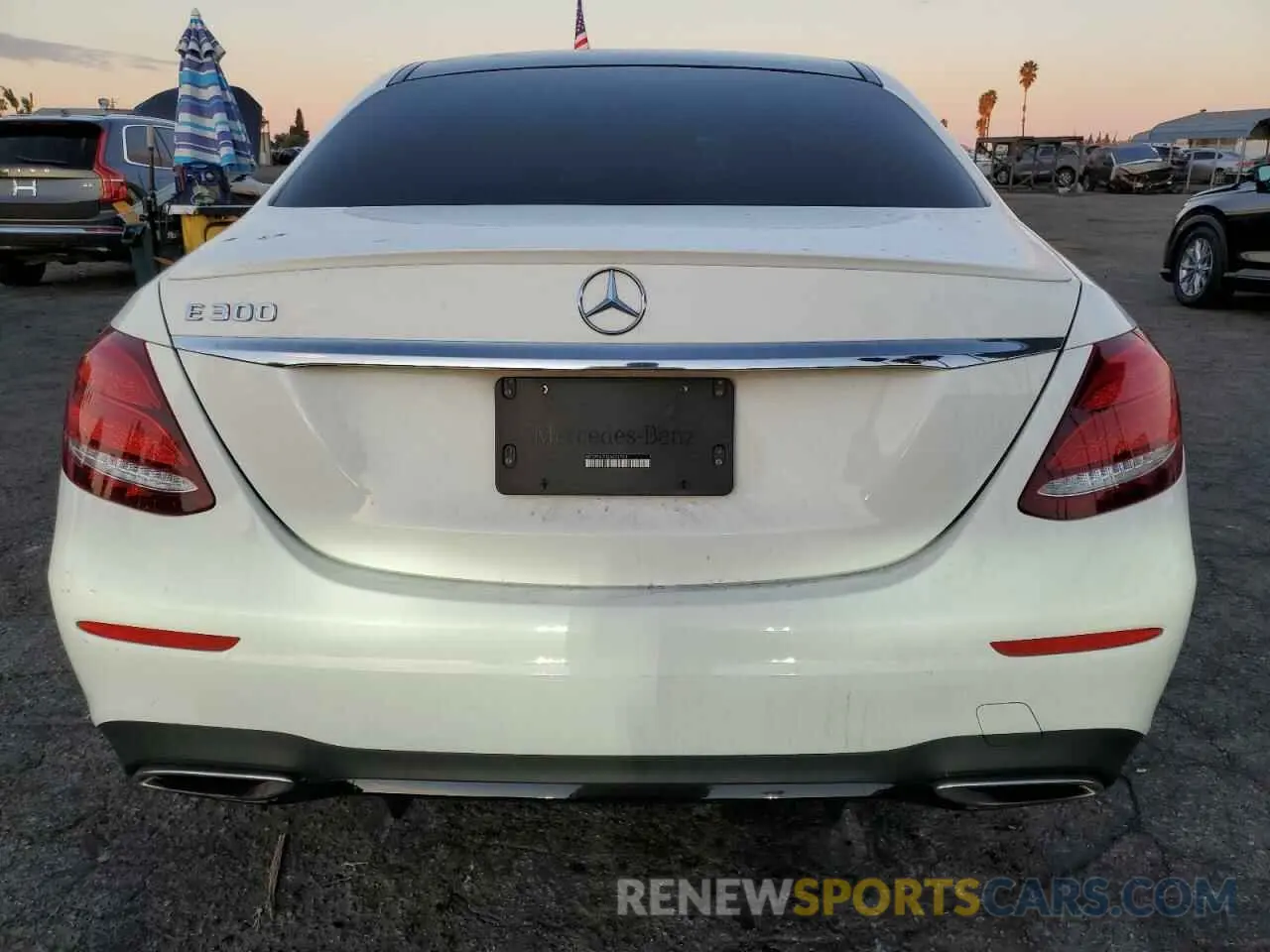 6 Photograph of a damaged car WDDZF4JB1KA631761 MERCEDES-BENZ E-CLASS 2019