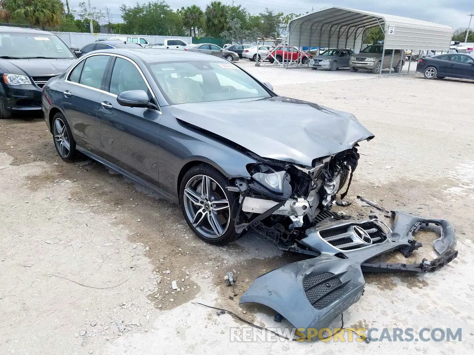 1 Photograph of a damaged car WDDZF4JB2KA545262 MERCEDES-BENZ E CLASS 2019