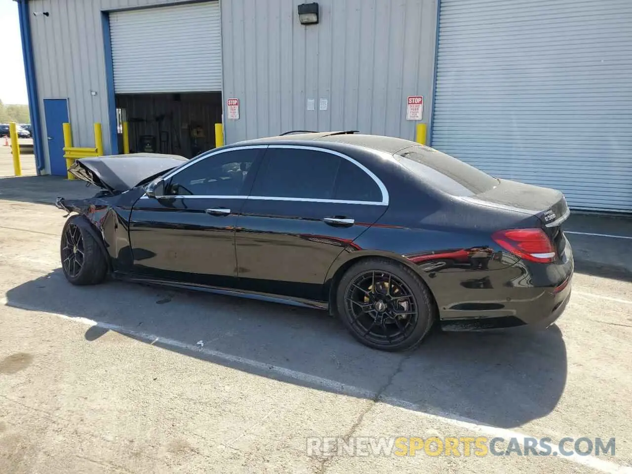 2 Photograph of a damaged car WDDZF4JB2KA547240 MERCEDES-BENZ E-CLASS 2019