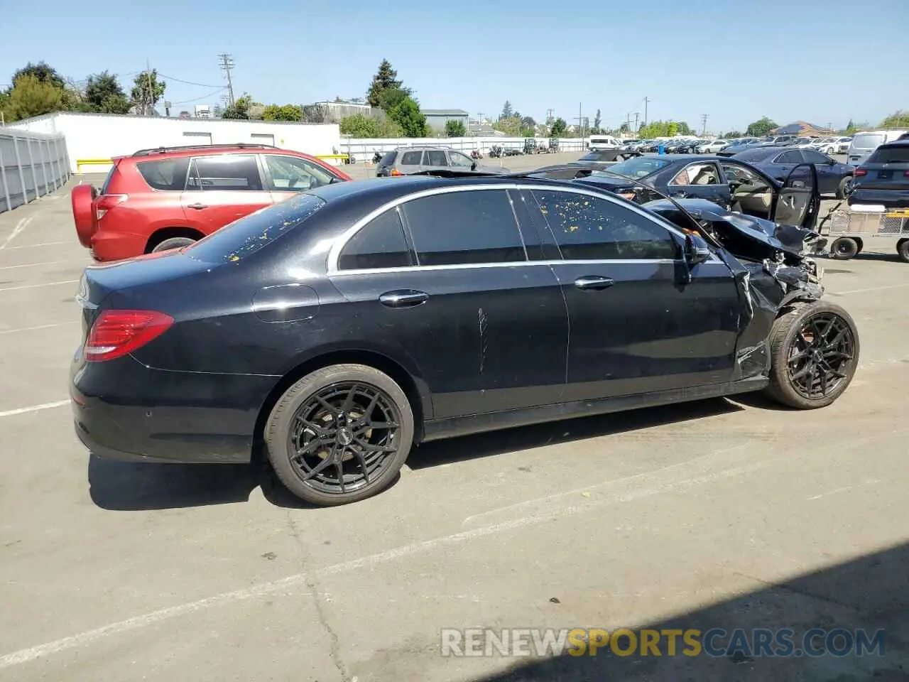 3 Photograph of a damaged car WDDZF4JB2KA547240 MERCEDES-BENZ E-CLASS 2019
