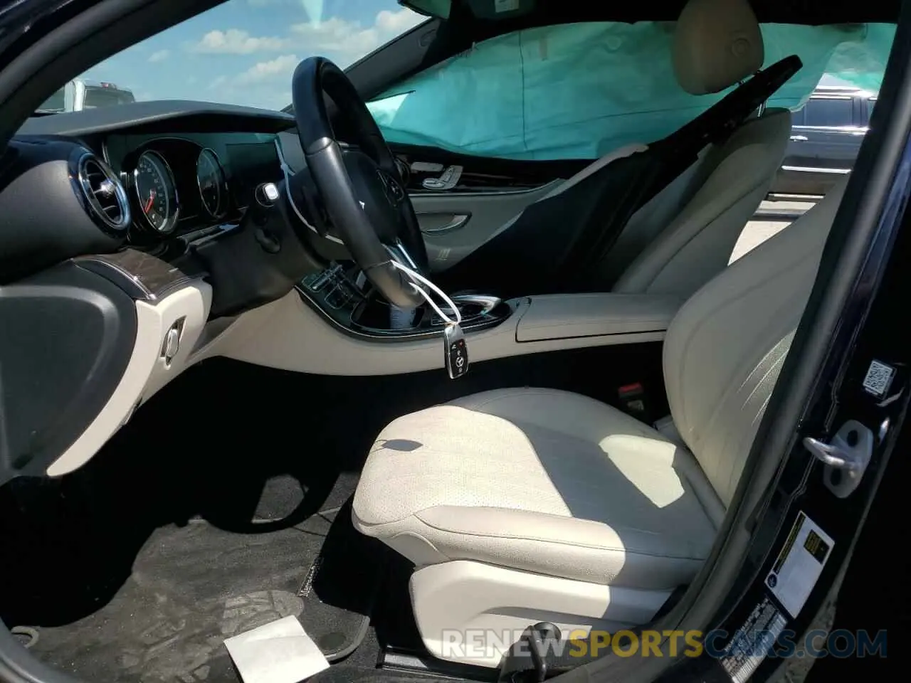 7 Photograph of a damaged car WDDZF4JB2KA563616 MERCEDES-BENZ E-CLASS 2019