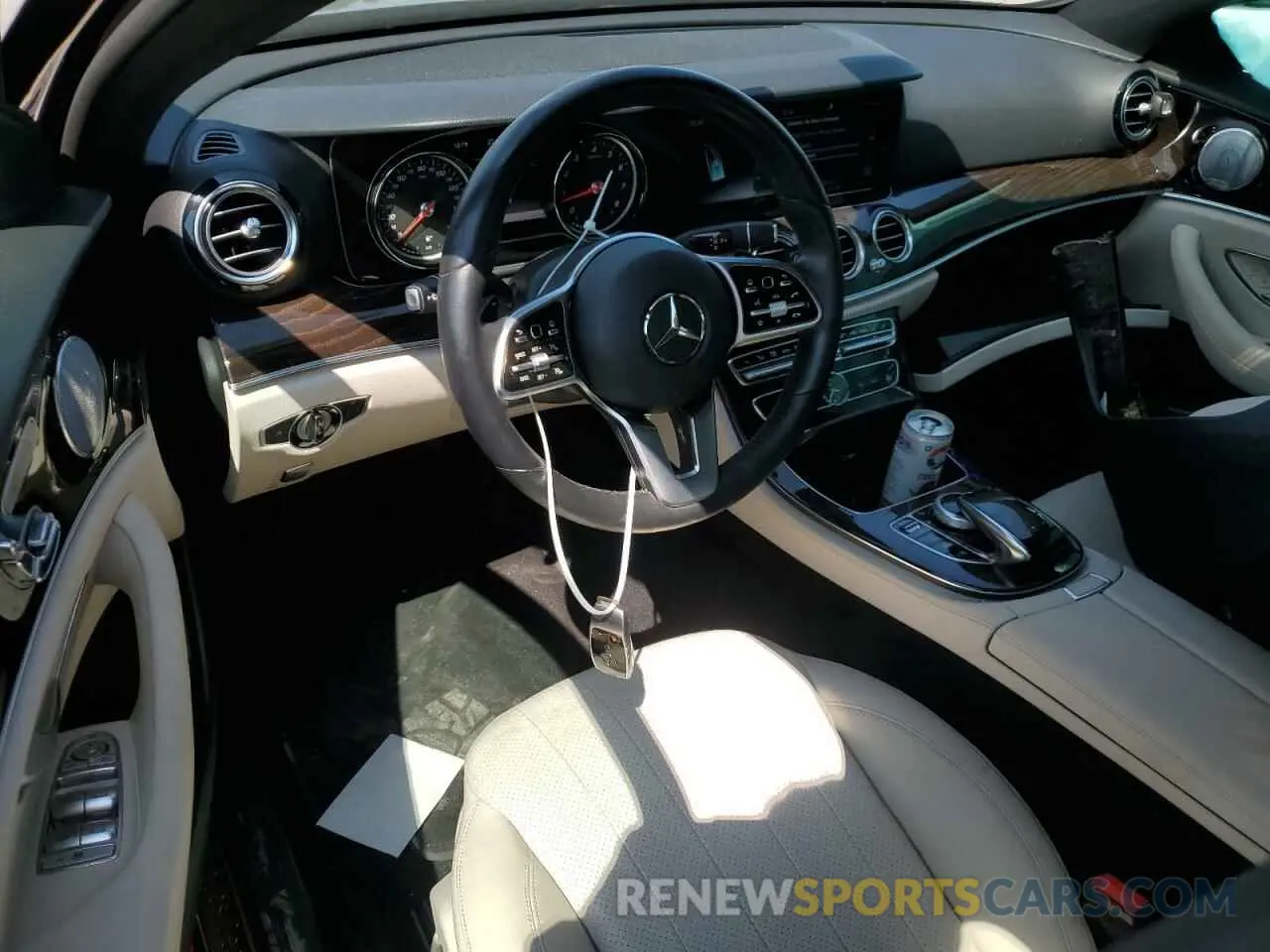 8 Photograph of a damaged car WDDZF4JB2KA563616 MERCEDES-BENZ E-CLASS 2019