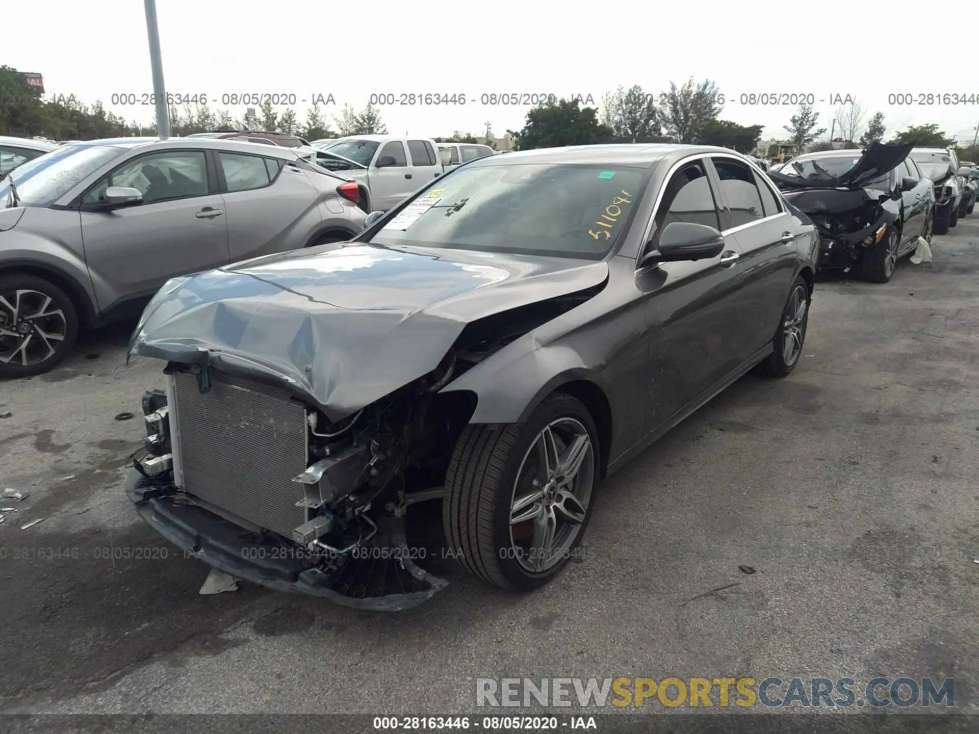 6 Photograph of a damaged car WDDZF4JB3KA511041 MERCEDES-BENZ E-CLASS 2019