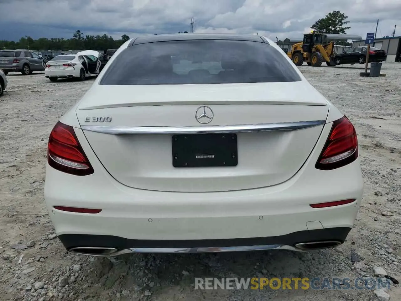6 Photograph of a damaged car WDDZF4JB4KA663166 MERCEDES-BENZ E-CLASS 2019