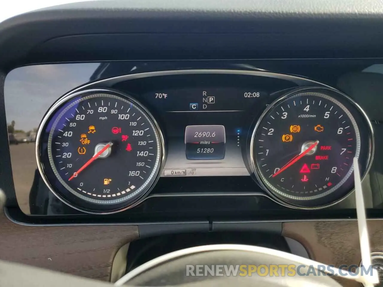 9 Photograph of a damaged car WDDZF4JB4KA676063 MERCEDES-BENZ E-CLASS 2019