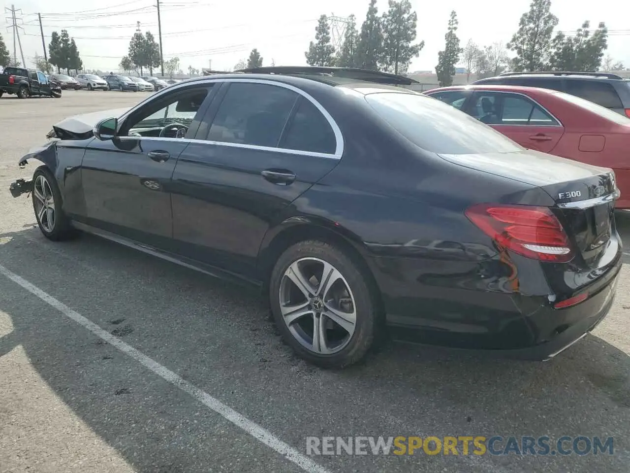 2 Photograph of a damaged car WDDZF4JB5KA599350 MERCEDES-BENZ E-CLASS 2019