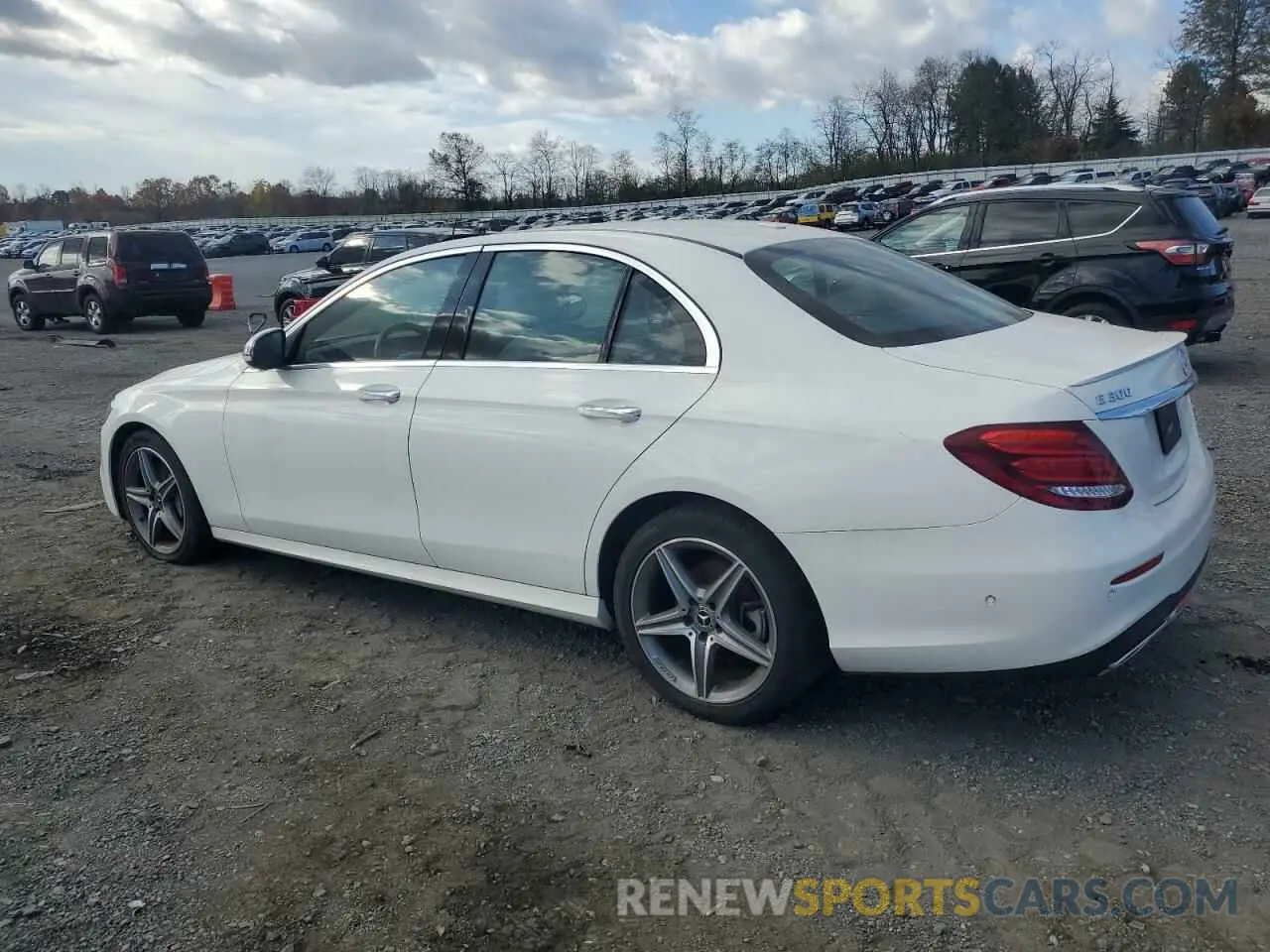 2 Фотография поврежденного автомобиля WDDZF4JB6KA563294 MERCEDES-BENZ E-CLASS 2019