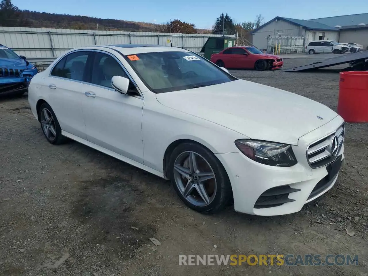 4 Фотография поврежденного автомобиля WDDZF4JB6KA563294 MERCEDES-BENZ E-CLASS 2019