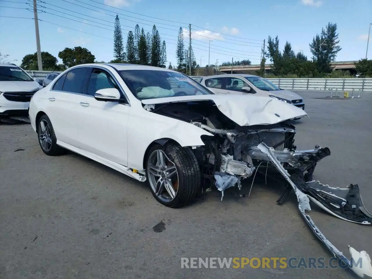 1 Photograph of a damaged car WDDZF4JB7KA548416 MERCEDES-BENZ E-CLASS 2019