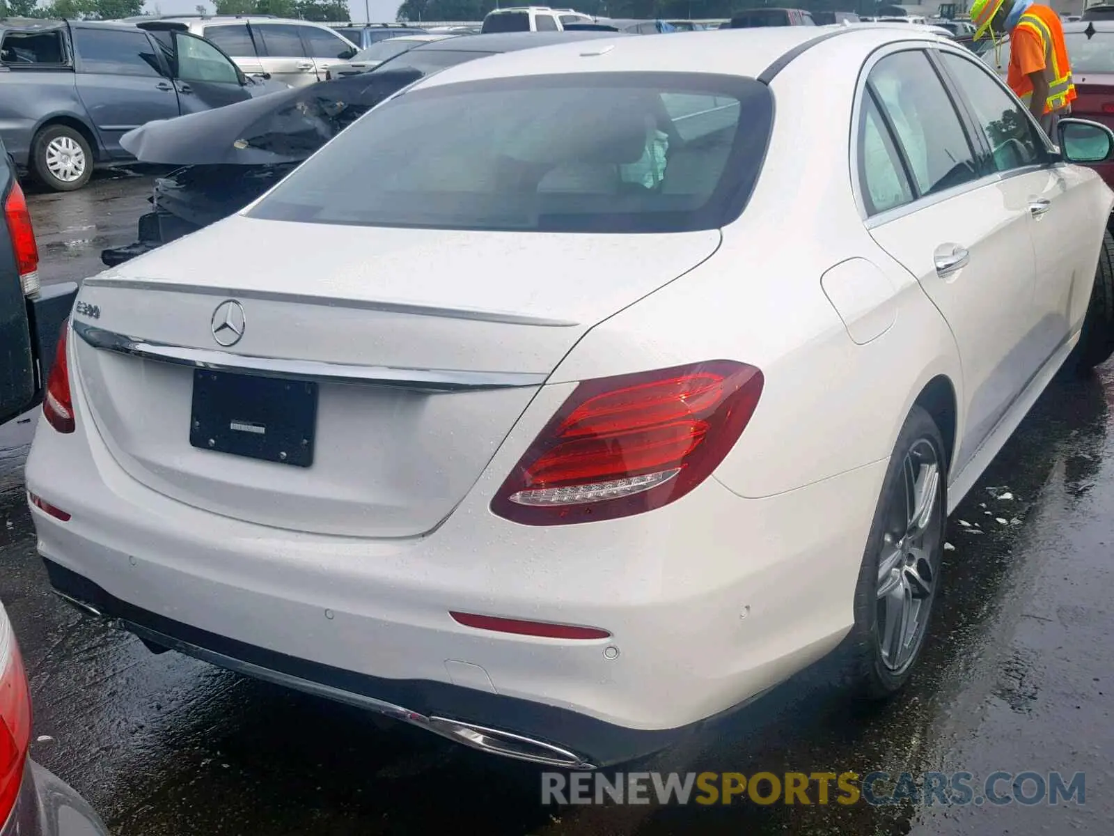 4 Photograph of a damaged car WDDZF4JB7KA562901 MERCEDES-BENZ E CLASS 2019