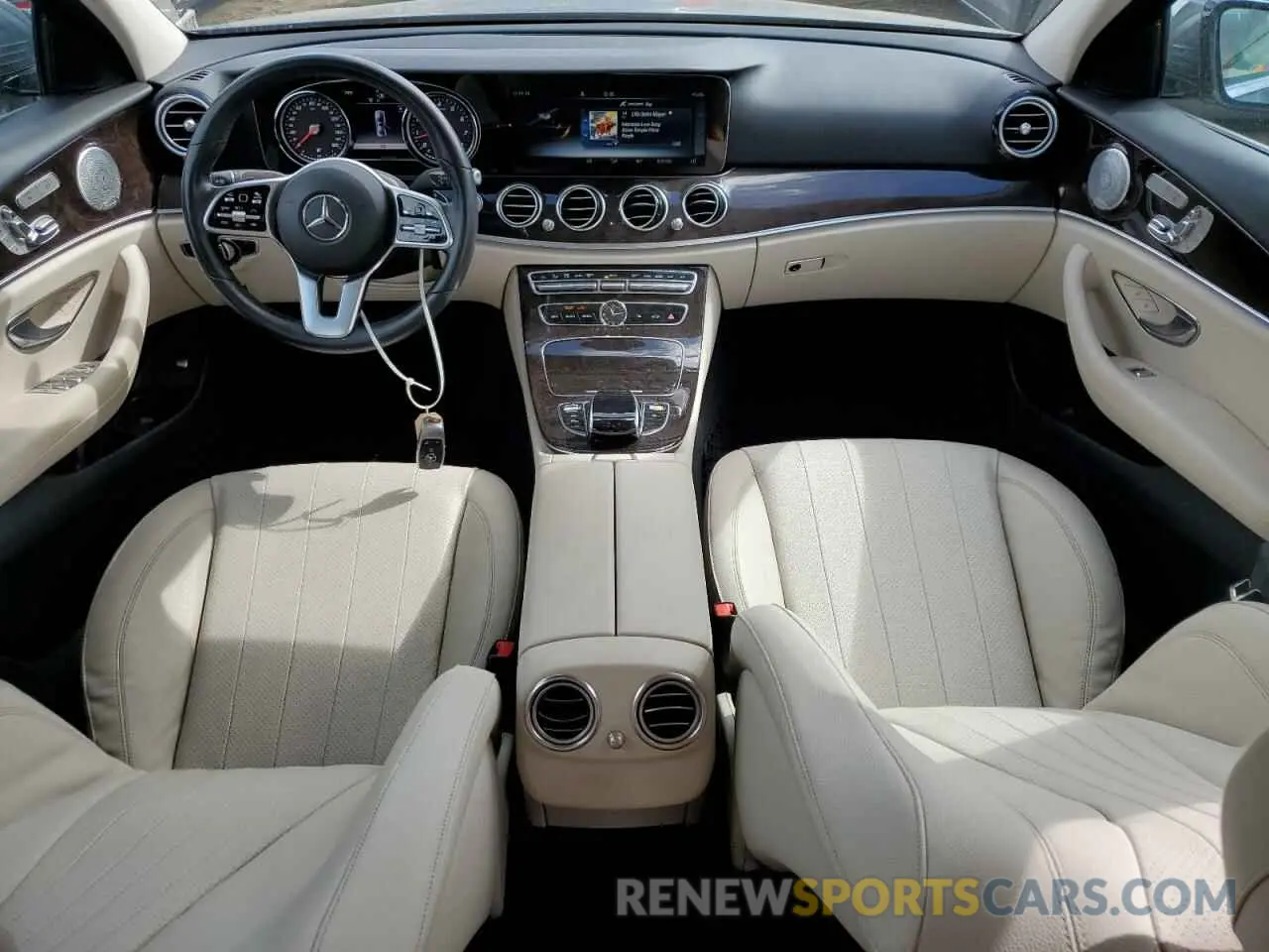 8 Photograph of a damaged car WDDZF4JB7KA592982 MERCEDES-BENZ E-CLASS 2019