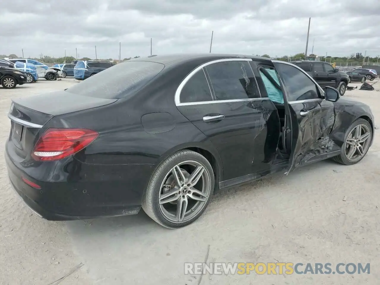 3 Photograph of a damaged car WDDZF4JB8KA515070 MERCEDES-BENZ E-CLASS 2019