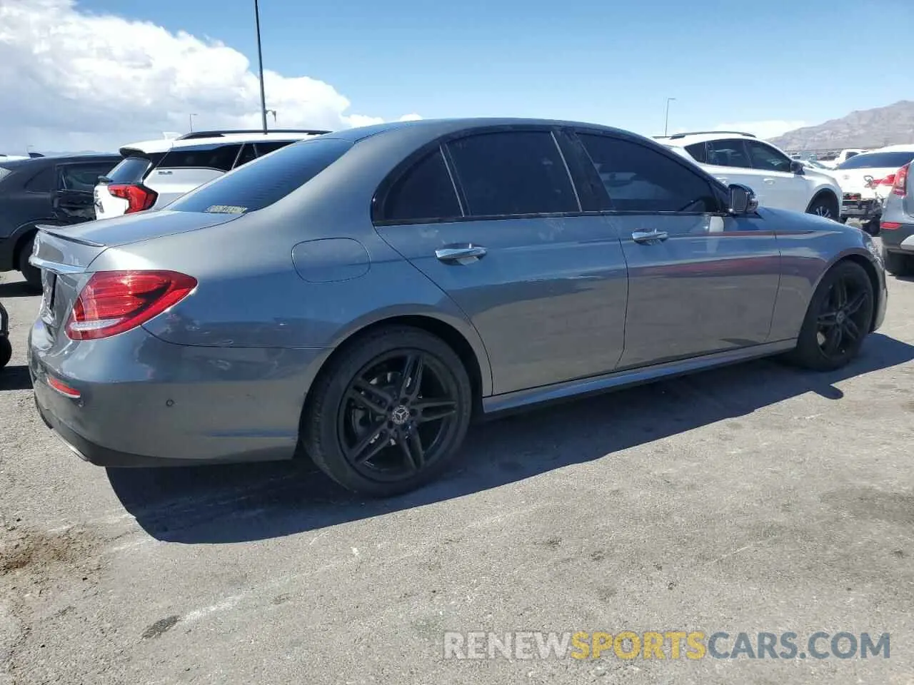 3 Photograph of a damaged car WDDZF4JBXKA553402 MERCEDES-BENZ E-CLASS 2019