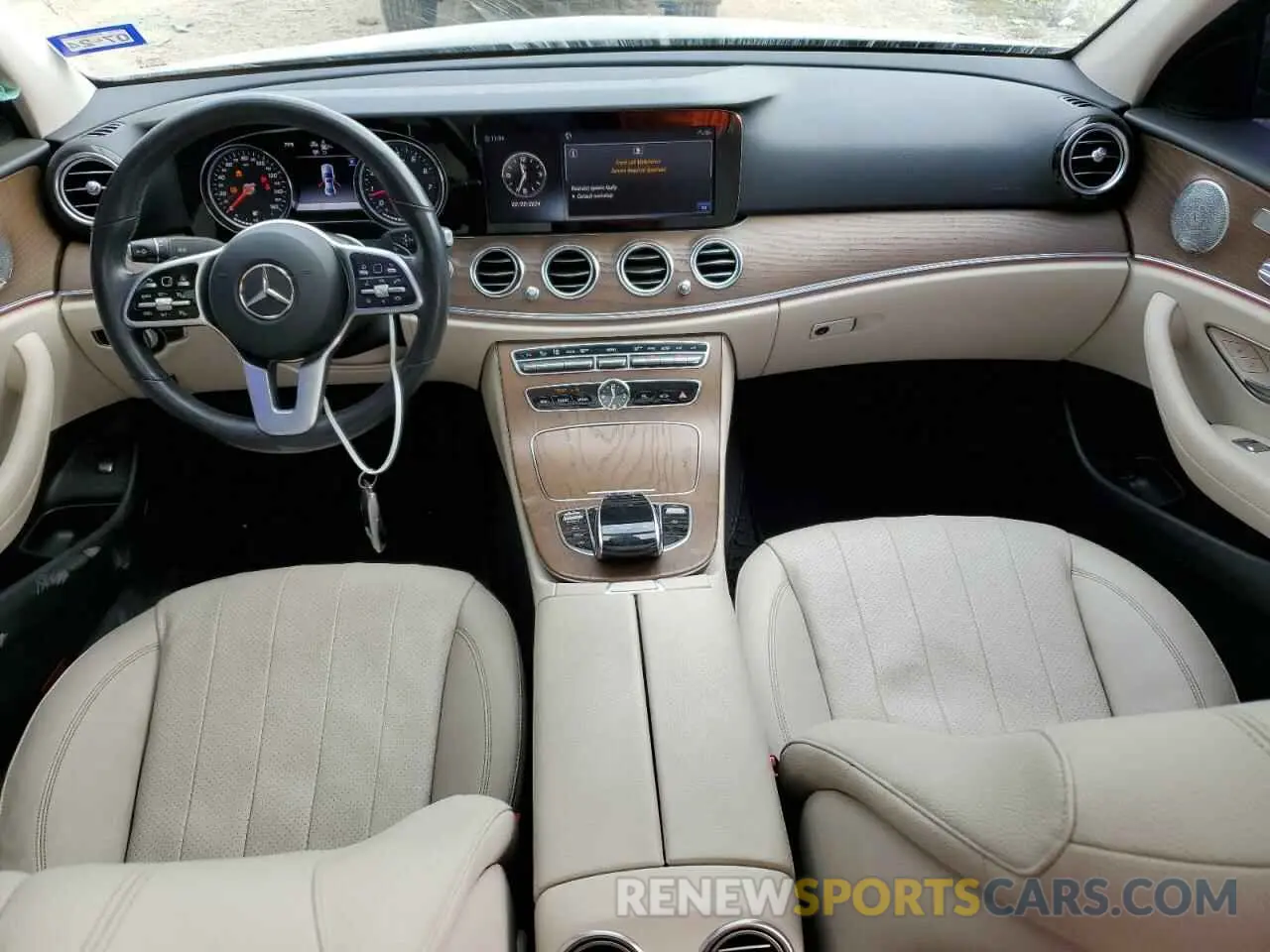 8 Photograph of a damaged car WDDZF4JBXKA631788 MERCEDES-BENZ E-CLASS 2019