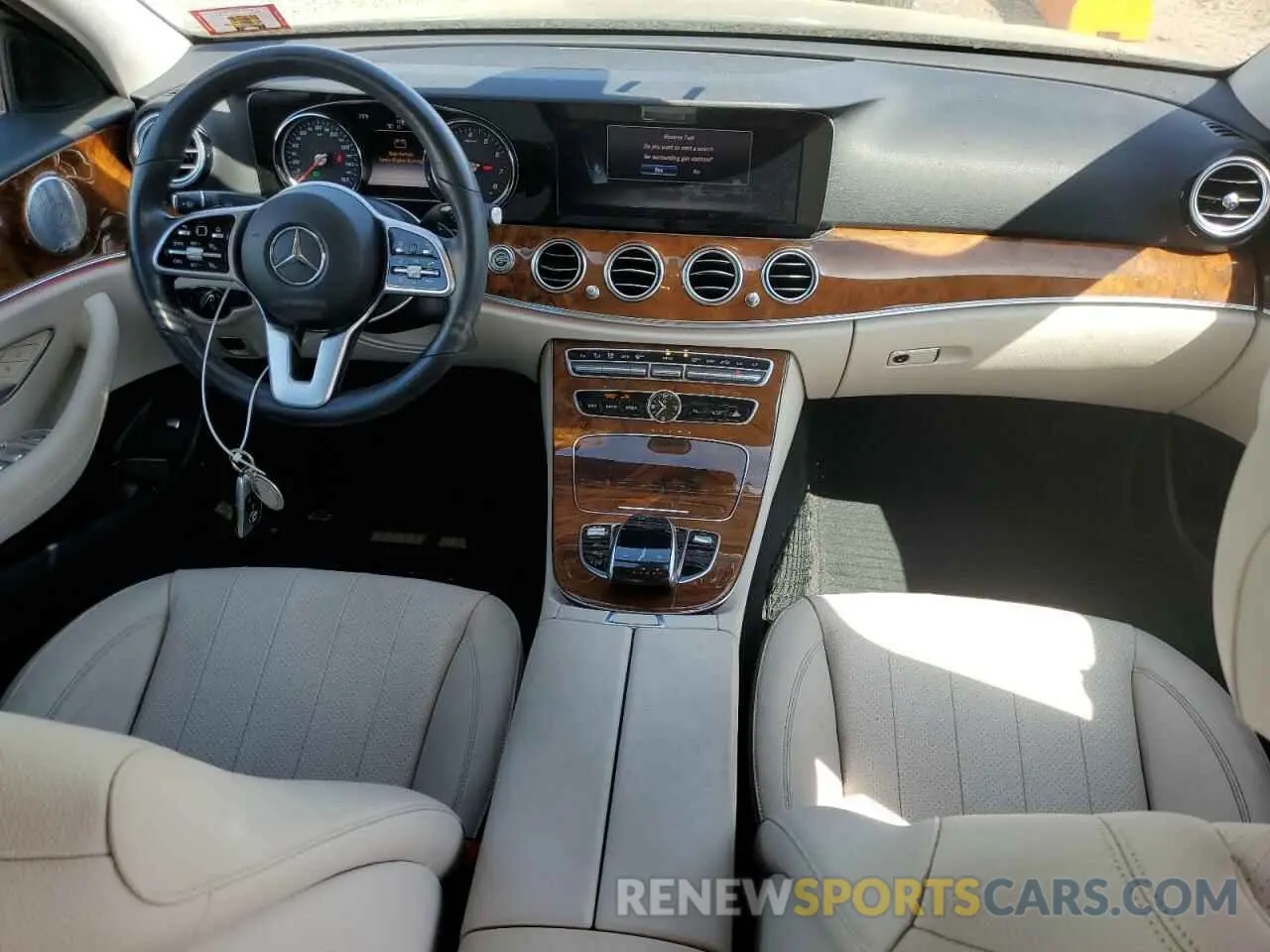 8 Фотография поврежденного автомобиля WDDZF4KB0KA623603 MERCEDES-BENZ E-CLASS 2019