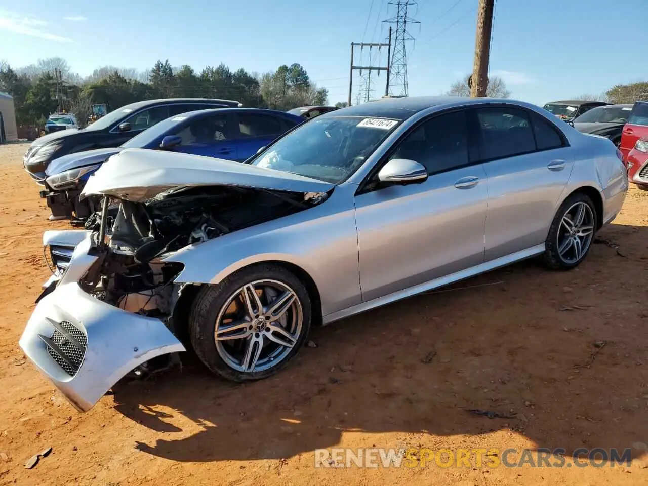 1 Фотография поврежденного автомобиля WDDZF4KB1KA488681 MERCEDES-BENZ E-CLASS 2019