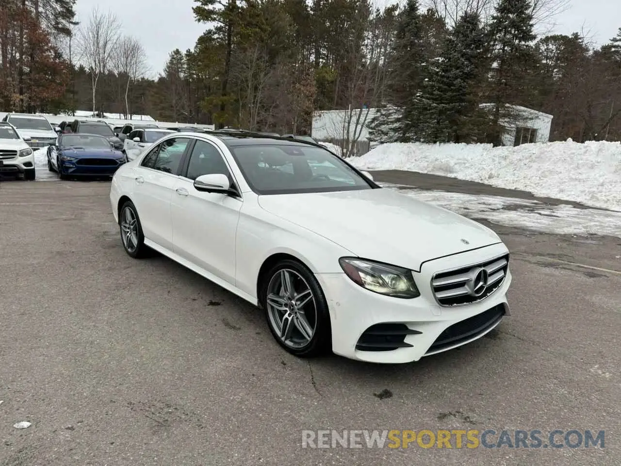 2 Фотография поврежденного автомобиля WDDZF4KB2KA555224 MERCEDES-BENZ E-CLASS 2019
