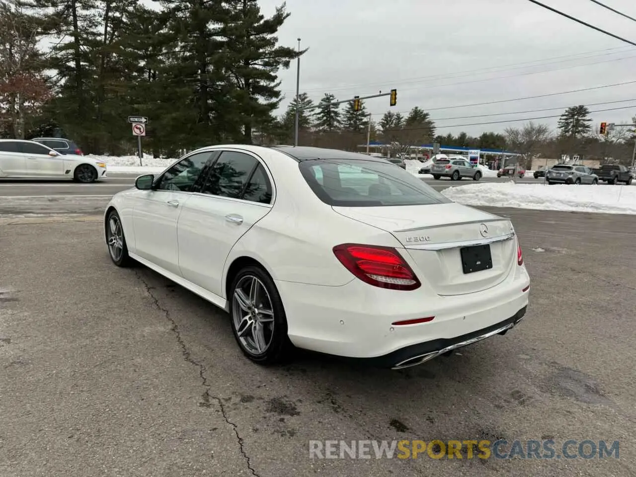 4 Фотография поврежденного автомобиля WDDZF4KB2KA555224 MERCEDES-BENZ E-CLASS 2019