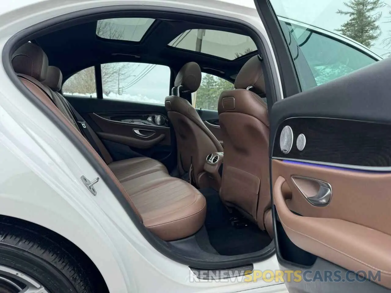 6 Фотография поврежденного автомобиля WDDZF4KB2KA555224 MERCEDES-BENZ E-CLASS 2019