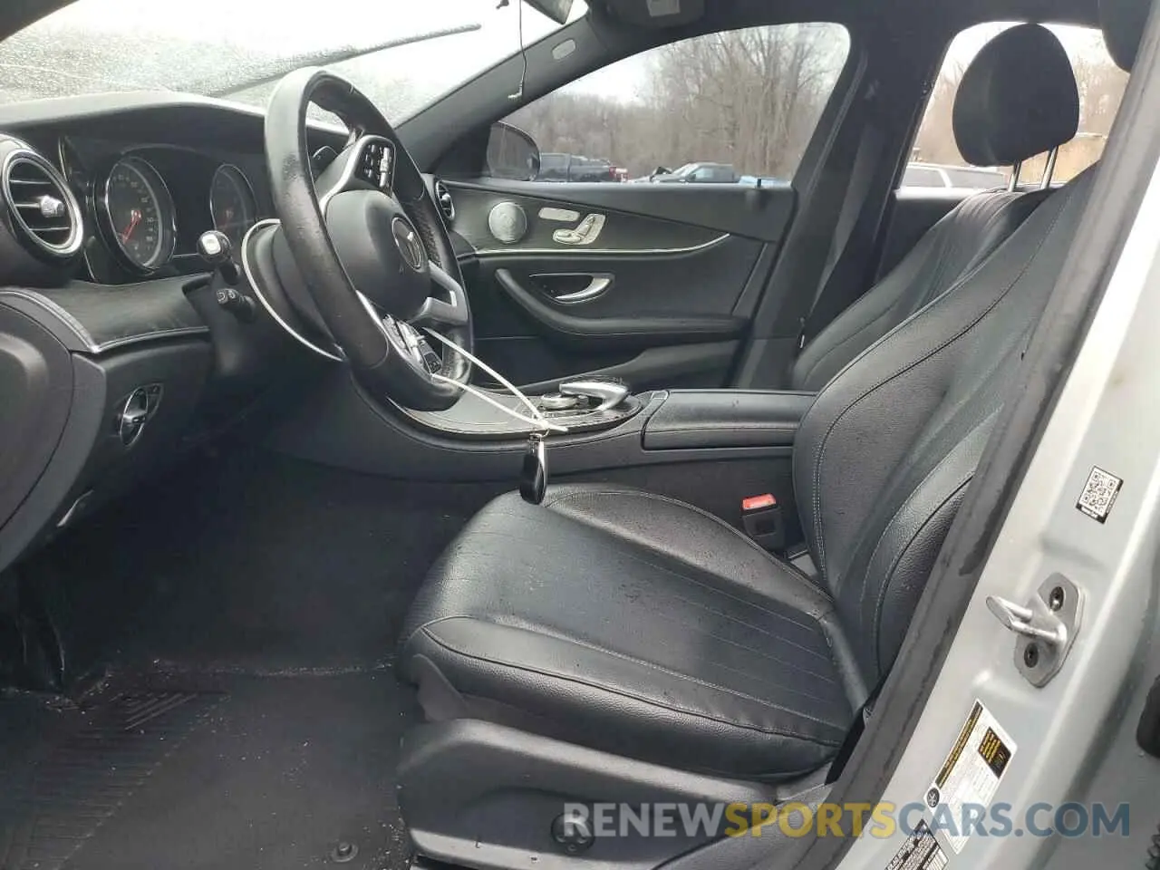 7 Фотография поврежденного автомобиля WDDZF4KB4KA556892 MERCEDES-BENZ E-CLASS 2019