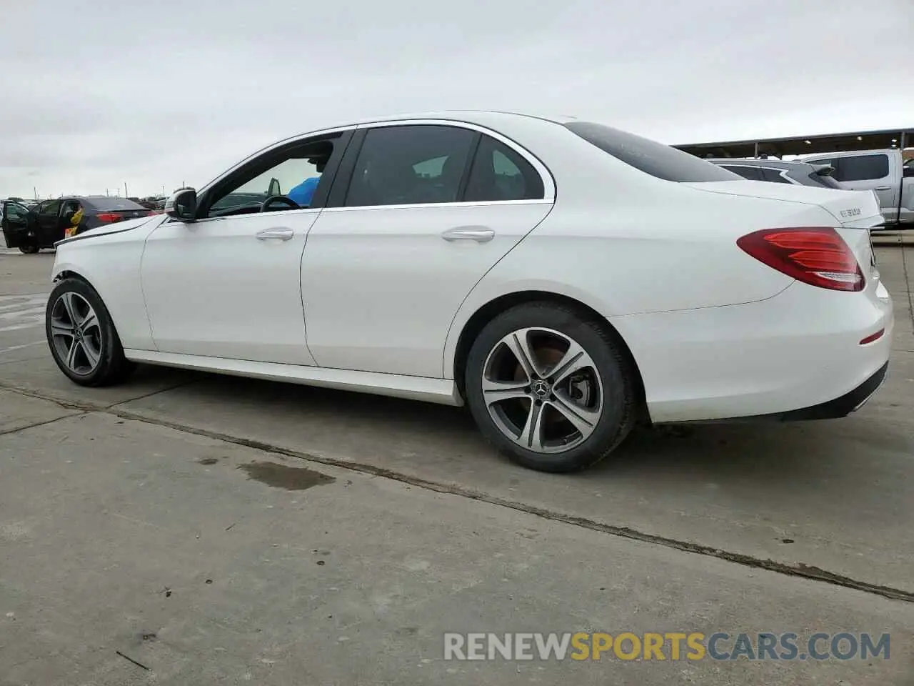 2 Photograph of a damaged car WDDZF4KB5KA662011 MERCEDES-BENZ E-CLASS 2019