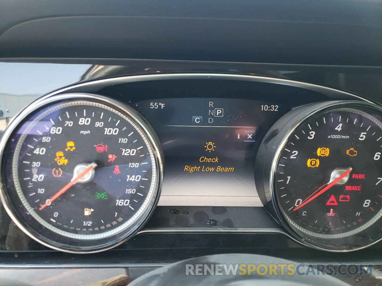 8 Photograph of a damaged car WDDZF4KB6KA554769 MERCEDES-BENZ E CLASS 2019