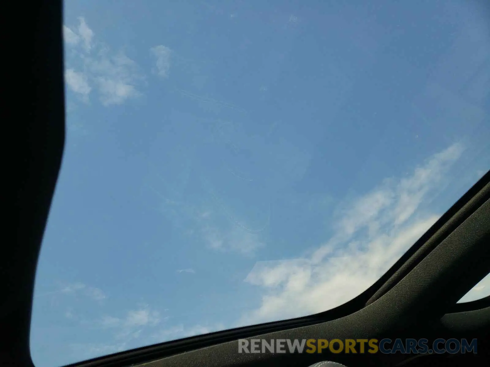 9 Photograph of a damaged car WDDZF4KB6KA554769 MERCEDES-BENZ E CLASS 2019